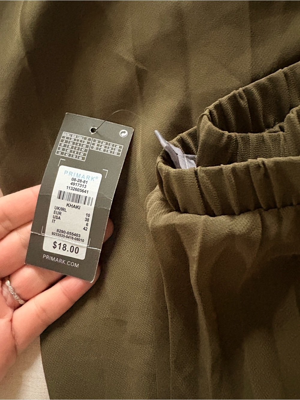 NWT! Dark olive green chiffon midi skirt - Picture 4 of 4